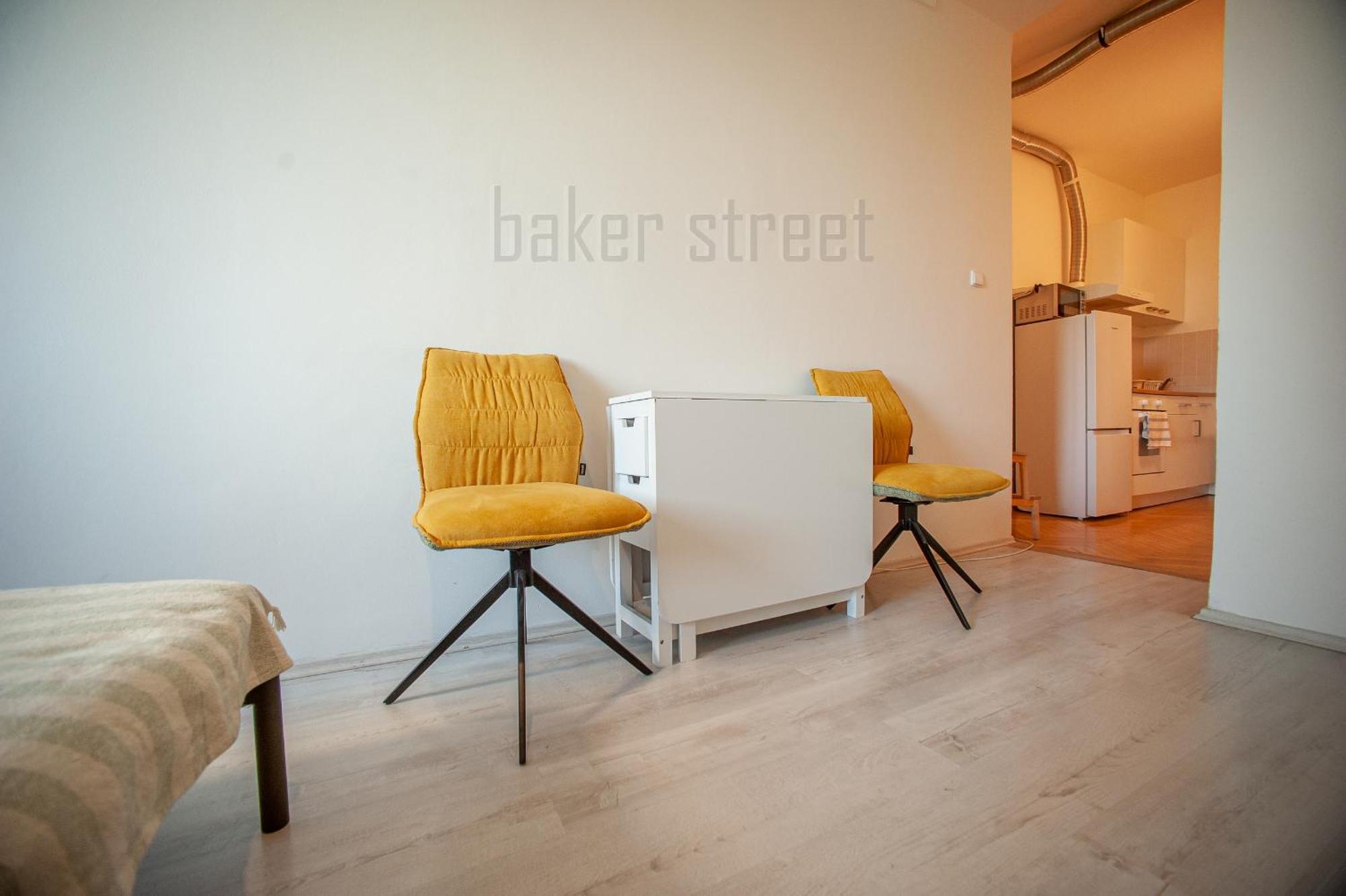 One Bedroom Apartment Close To Prague Castle Exterior photo