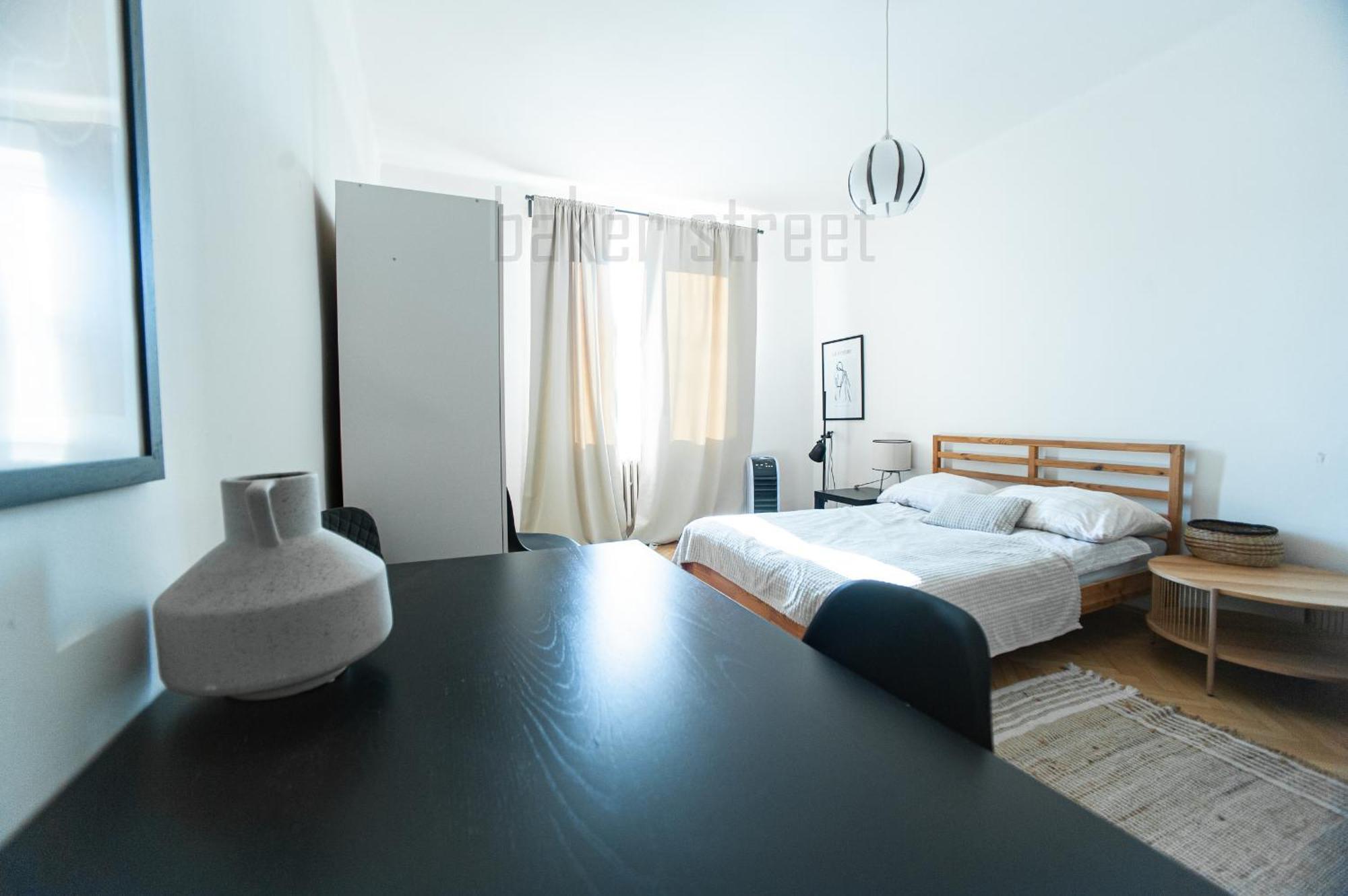 One Bedroom Apartment Close To Prague Castle Exterior photo